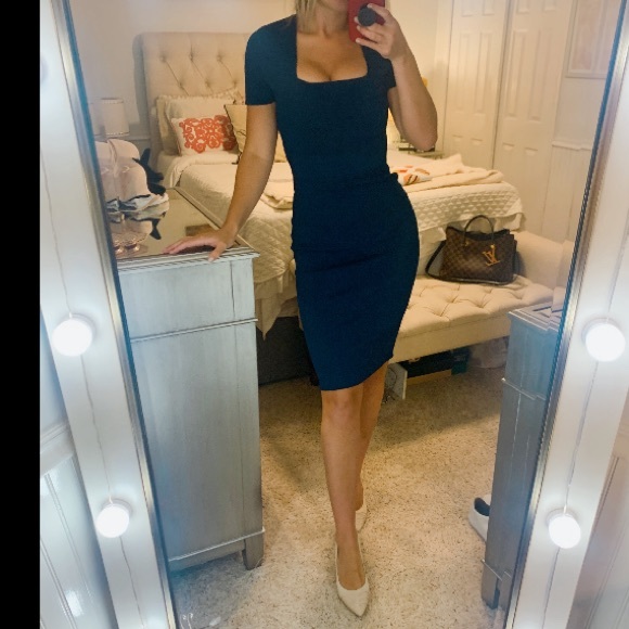 A.L.C. Dresses & Skirts - ALC navy knit bodycon short sleeve boat neck dress